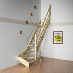 Typové schody LOM 2 700/2940 smrk, ukázka realizace, PRAVÉ zalomení
